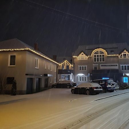 Apartmenthausmannstaetten Hausmannstatten Esterno foto