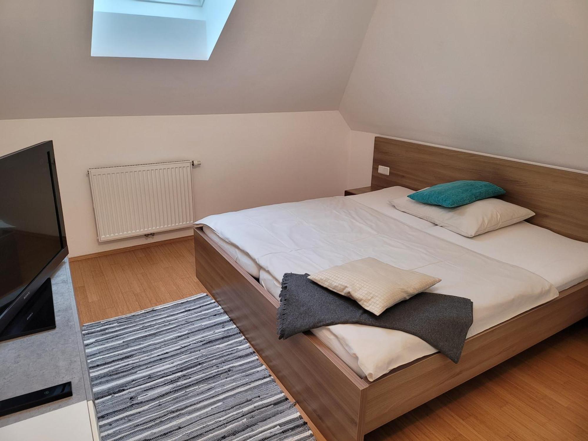 Apartmenthausmannstaetten Hausmannstatten Esterno foto