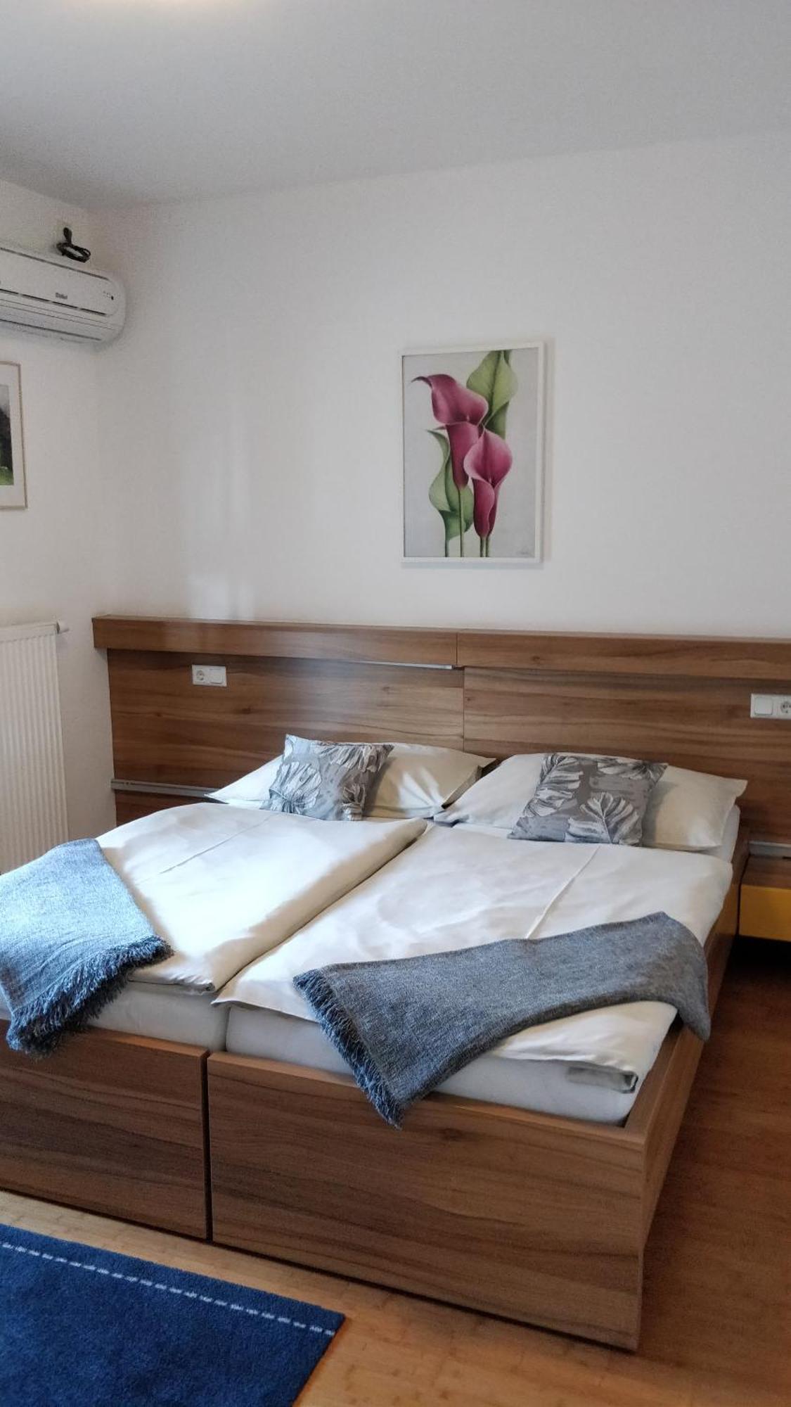 Apartmenthausmannstaetten Hausmannstatten Esterno foto